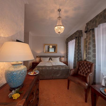 The Lakeside - Burghotel Zu Strausberg Exterior foto